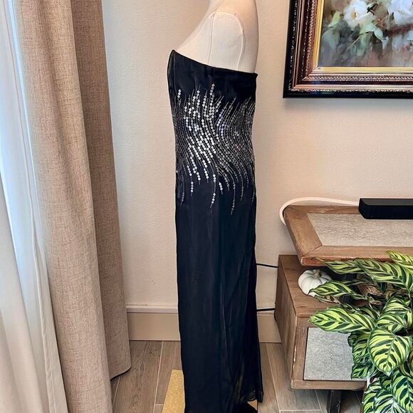 Cachet Vintage Black Strapless Sequin Gown- Tagged size 12 fits like 6/8 (See Me - Picture 4 of 7